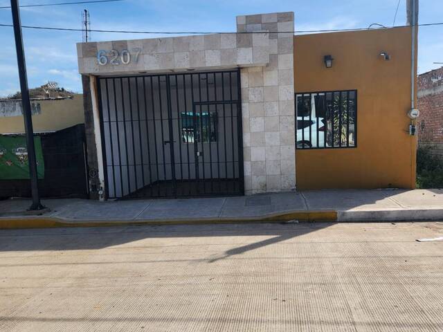 #111 - Casa para Venta en Mazatlán - SL